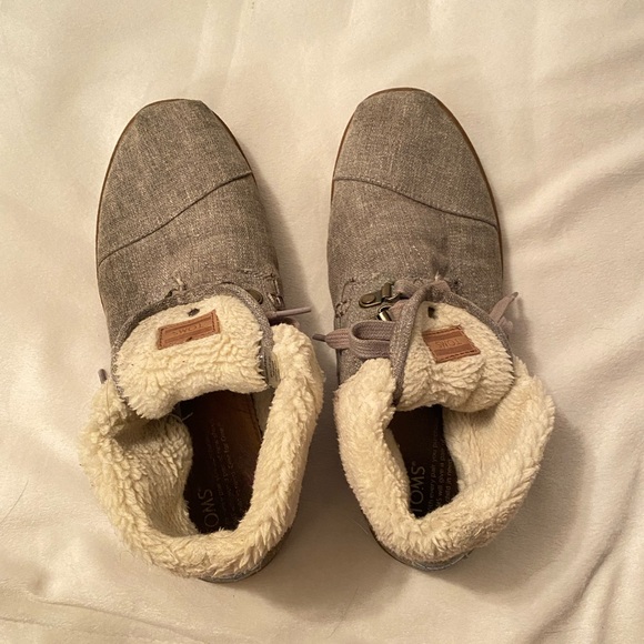 Toms Sherpa Lined Ankle Boot Convertible Shoes. Size 8w - Picture 12 of 13